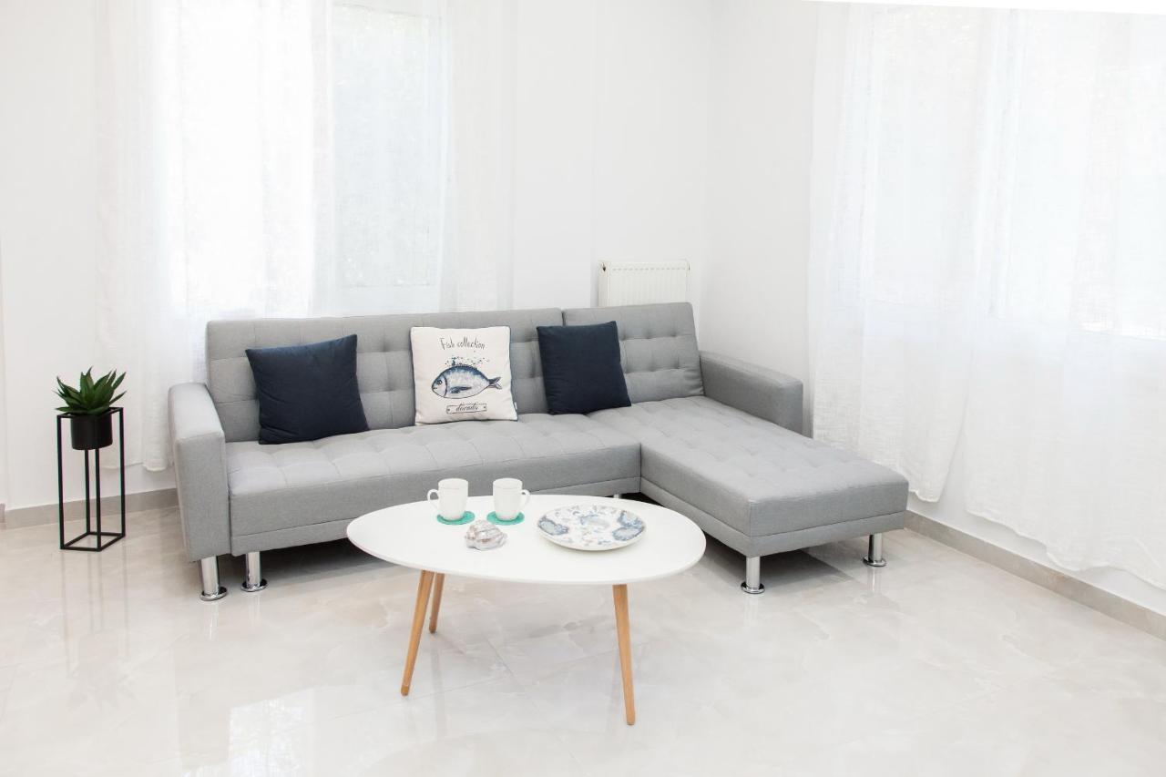 Gorgeous Apartment In Athens Gtd8280-02 Atenas Exterior foto